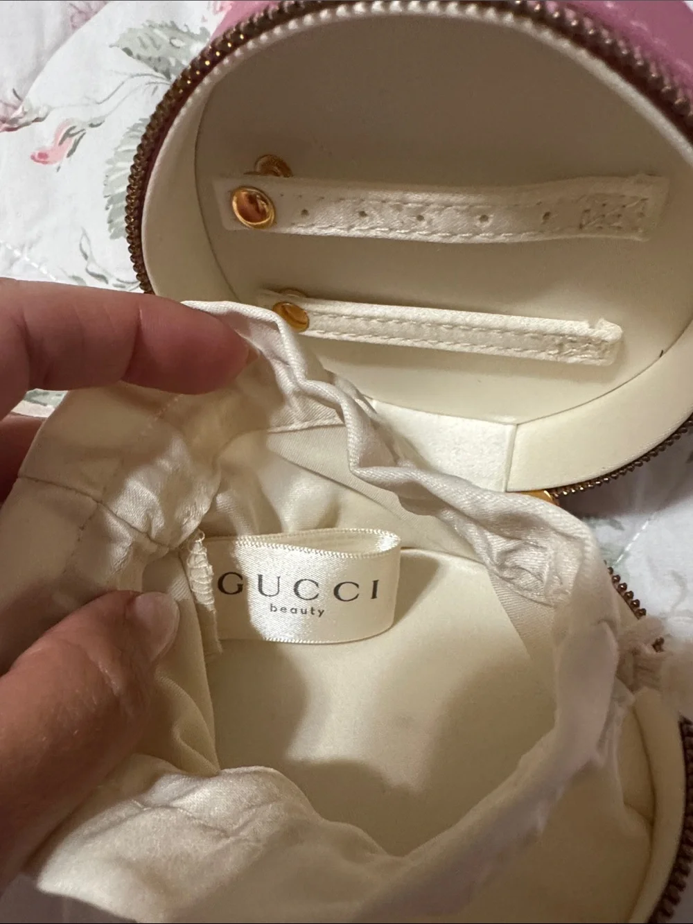 Gucci Beauty Pink Blush Jewelry box with Gold Logo